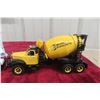 Image 10 : 2x First Gear Die Cast Mack Cement Trucks, 1/34 Scale