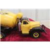 Image 6 : 2x First Gear Die Cast Mack Cement Trucks, 1/34 Scale