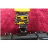 Image 7 : Oshkosh Airport Runway Broom 4600-FMD-1973, 1/50 Scale, In Box