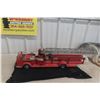 Image 7 : 1950s Pressed Steel Doepke Model Toy Aerial Ladder Fire Truck 32" Long