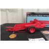 Image 2 : ERTL Precision Series Model 200 Spreader Die Cast 1/16 Scale In Box