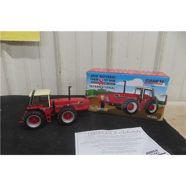 ERTL 1/32 Scale Die Cast International 3788 Tractor In Box