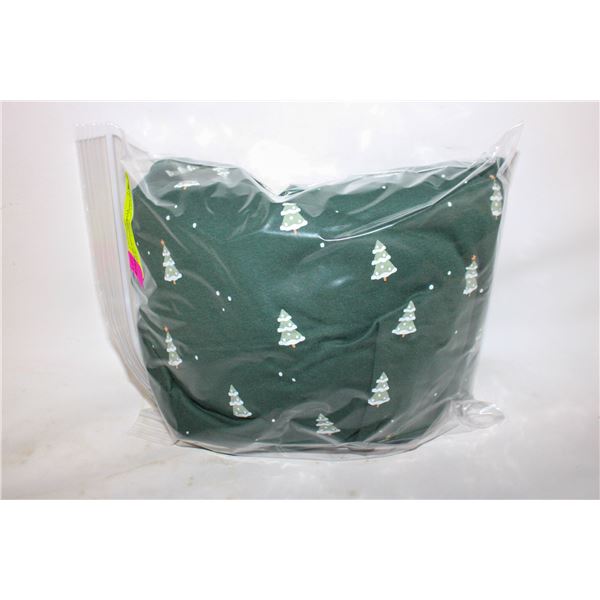 NEW PL WOMENS PYJAMA SET LARGE