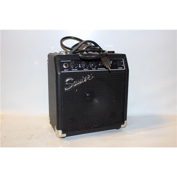 SQUIER SP10 GUITAR AMP