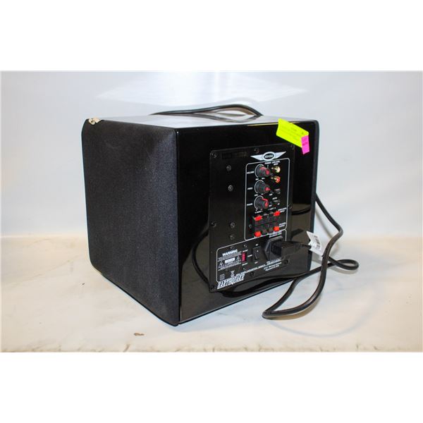 EARTHQUAKE SOUND MINI ME POWERED SUBWOOFER