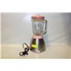 Image 1 : MARY KAY BLENDER - TESTED