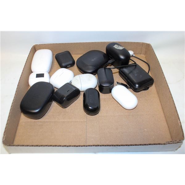 LOT OF ASSORTED EARBUDS