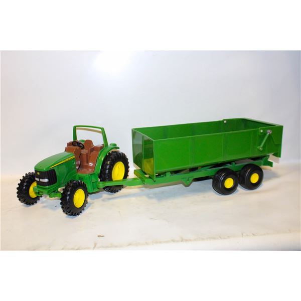 JOHN DEERE TRACTOR & ERTL GRAIN HAULER