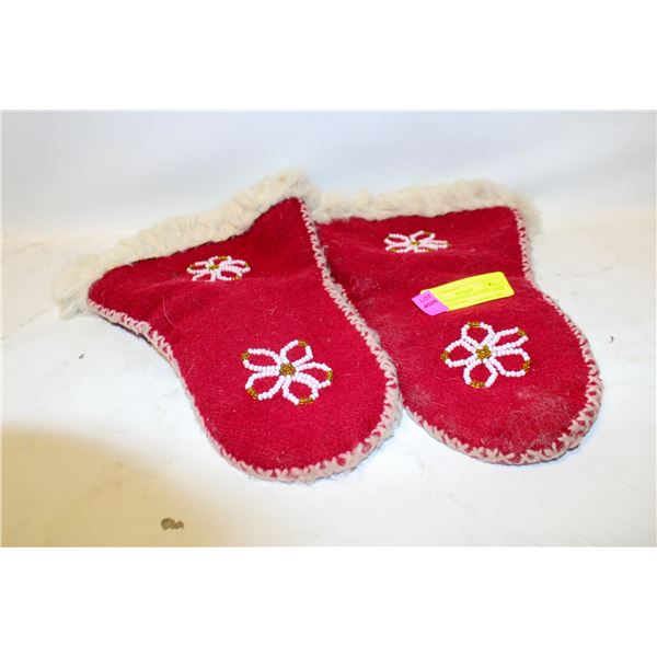 INUIT LADIES WOOL BEADED LINED MITTENS-ESTATE