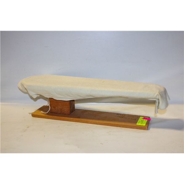 VINTAGE WORLDS BEST SLEEVE BOARD