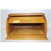 Image 1 : SOLID WOOD VINTAGE ROLL TOP BREAD BOX
