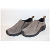 Image 1 : MERRELL MEN'S SHOES SIZE 9 U.S.