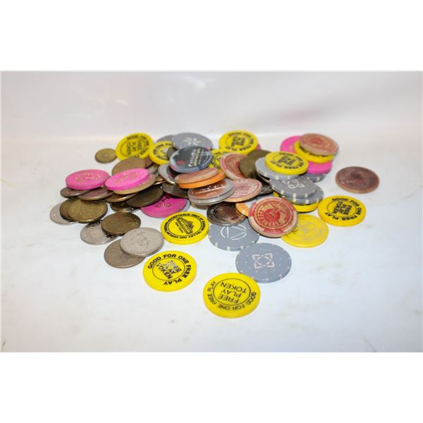 LARGE AMOUNT OF CASINO CHIPS & TOKEN COINS