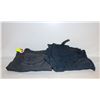 Image 1 : 2 PAIRS MENS XXL /30/32 LINED CARGO PANTS