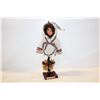 Image 1 : MAPLE NORTH BAFFIN INUIT FIGURE ON STAND