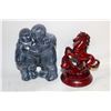 Image 1 : VINTAGE INUIT HAND CARVED SOAPSTONE AND RESIN