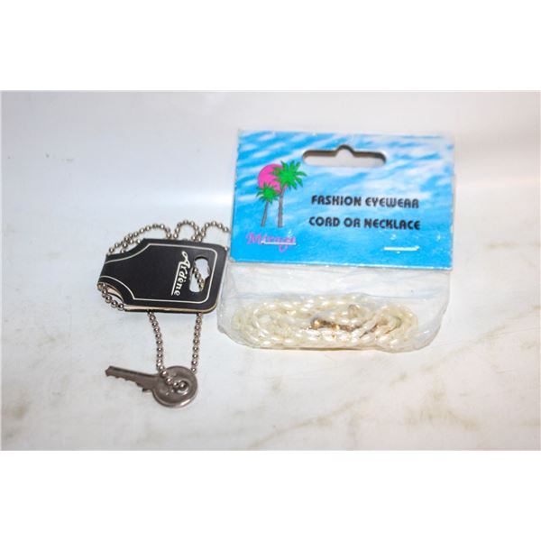 KEY NECKLACE & PEARL LIKE EYEGLASS CHAIN