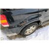 Image 5 : TOW YARD SEIZURE: 2007 FORD ESCAPE