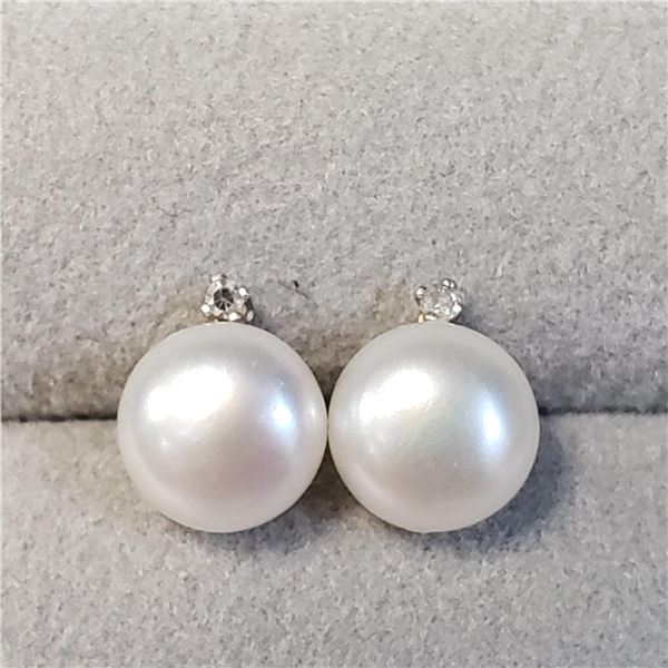 14K WHITE GOLD FRESH WATER PEARL DIAMOND