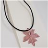 Image 1 : NATURAL LEAF WITH LEATHER CORD NECKLACE