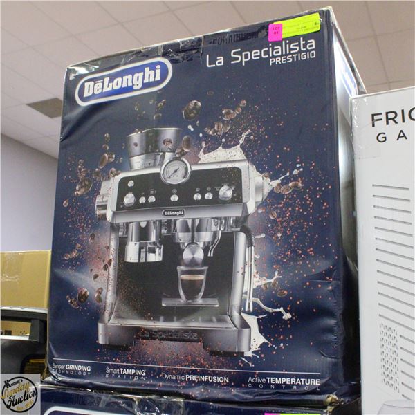 NEW DELONGHI LA SPECIALISTA ESPRESSO MACHINE