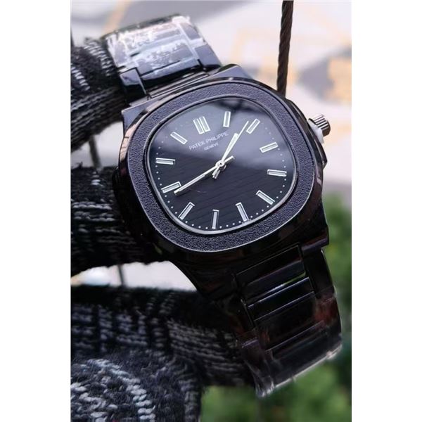 NEW REPLICA PATEK PHILIPPE QUARTZ WATCH