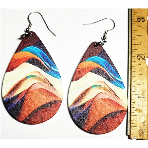 1) SET OF MULTI COLORED ACRILIC PEAR SHAPED