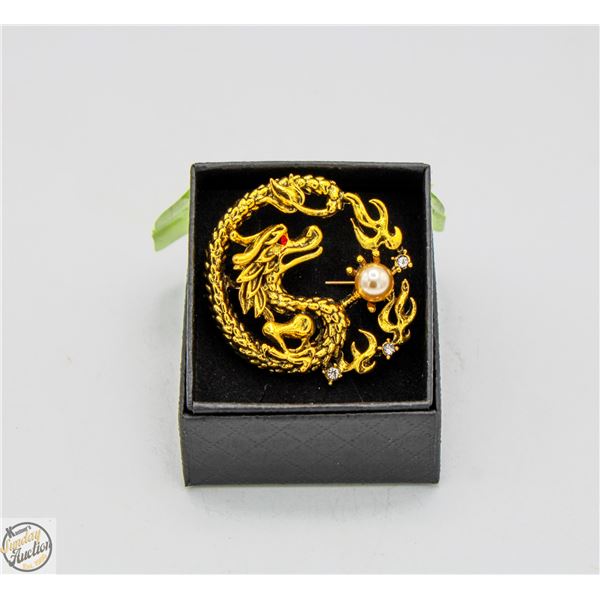NEW 3D GOLD TONE DRAGON BROOCH, STONE,