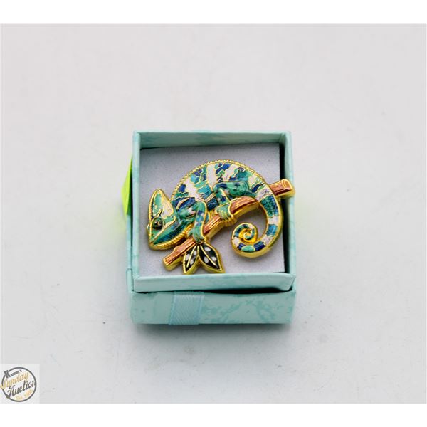 NEW CHAMELEON PIN WITH TEAL ENAMEL