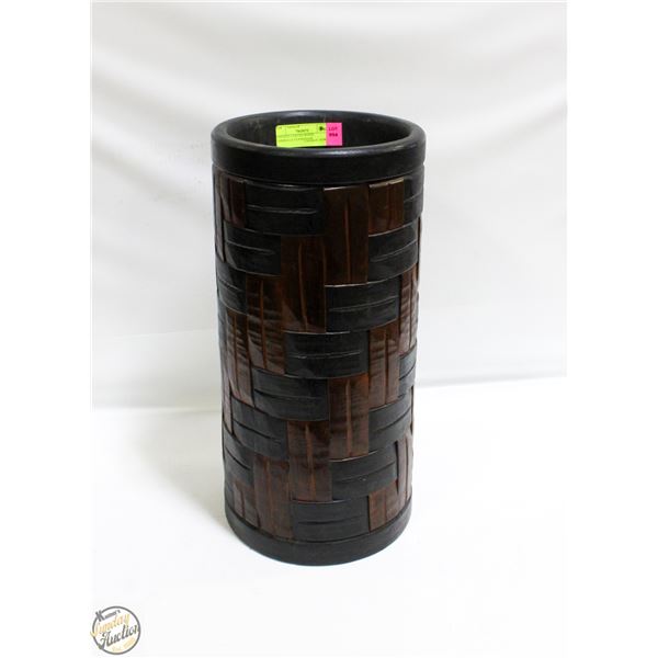 VINTAGE CARVED WOOD UMBRELLA STAND/VASE DECORATIVE