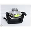 Image 1 : CUISINART CONVERTIBLE WAFFLE MAKER
