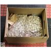 Image 1 : (2) BAGS OF CORKS, 500 EACH, SARGENT WELCH