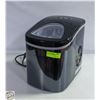 Image 1 : COUNTER TOP ICE MAKER
