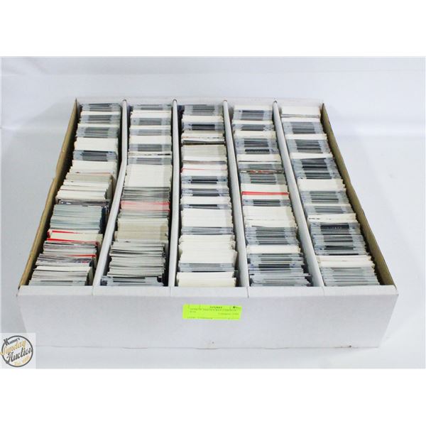 APPROX 5000 HOCKEY CARDS IN BOX