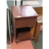Image 1 : NIGHT STAND 25"X16"