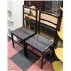 Image 1 : PAIR OF CHAIRS