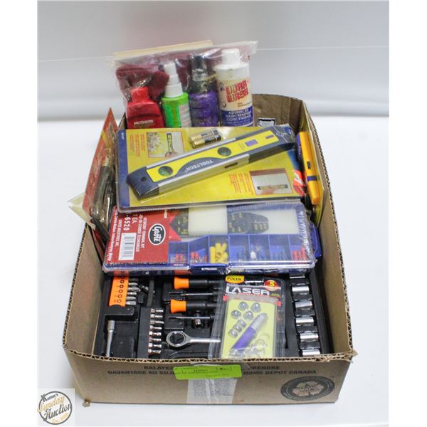 TRAY OF ASSORTED TOOLS