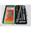 Image 2 : 21 PIECE 3/8” AND 1/4” SOCKET SET