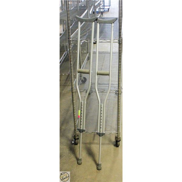 PAIR OF ALUMINUM CRUTCHES