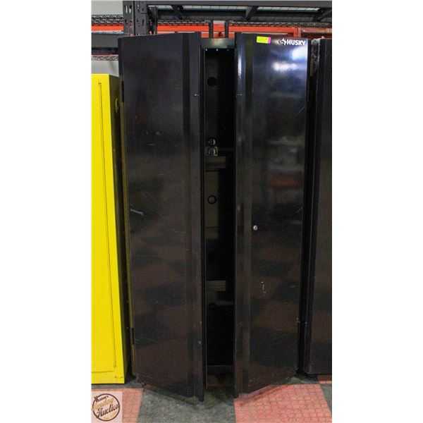 HUSKY BLACK LOCKING UTILITY CABINET - NO KEYS