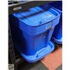 Image 1 : 5 TUFF STORE ZERO NEST STORAGE TOTES WITH LIDS