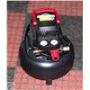 Image 1 : BRIGGS AND STRATTON 3 GALLON AIR COMPRESSOR