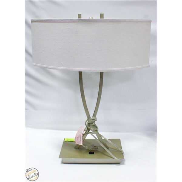 MODERN DESIGN TABLE LAMP