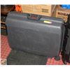 Image 1 : SAMSONITE HARD SIDED WHEELED SUITCASE WITH COMBO