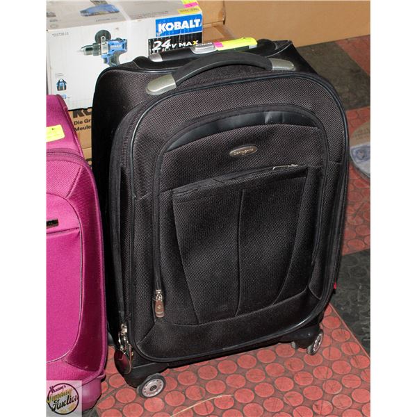 SAMSONITE WHEELED SUITCASE 22" X 15" X 8"