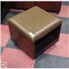 Image 1 : ROLLING LEATHERETTE TOP STORAGE OTTOMAN