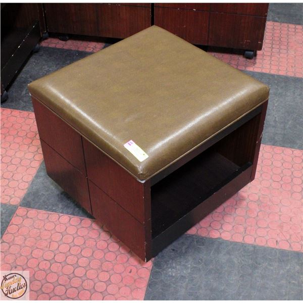 ROLLING LEATHERETTE TOP STORAGE OTTOMAN