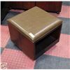 Image 1 : ROLLING LEATHERETTE TOP STORAGE OTTOMAN