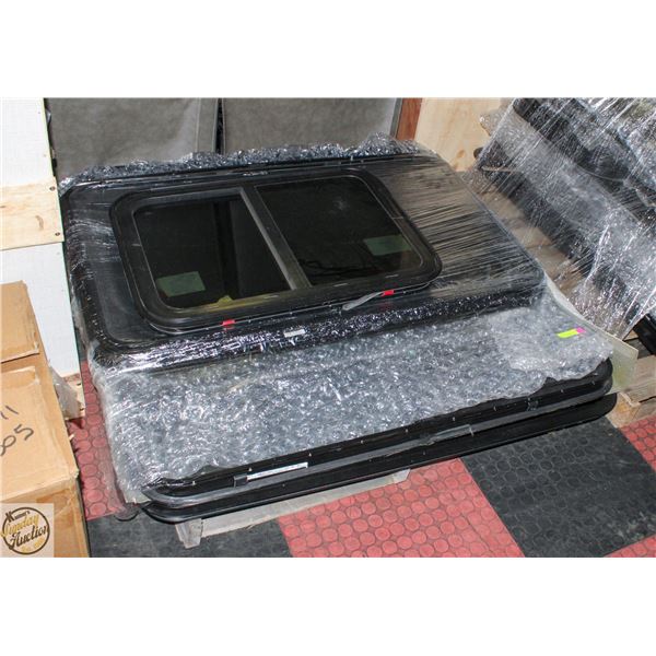 PALLET OF NEW OLD STOCK TRAILER/RV WINDOWS