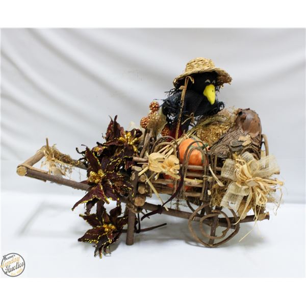 DECORATIVE THEMED ITEMS- BOX LOT ASSORTED